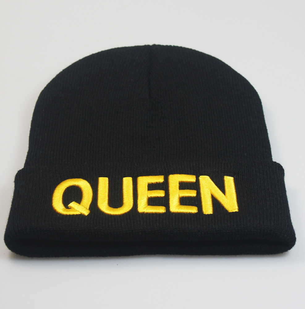 Bonnet Couple KING & QUEEN – Style Chic et Tendance
